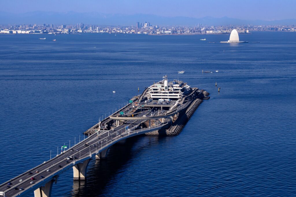 上空からの横浜港大さん橋